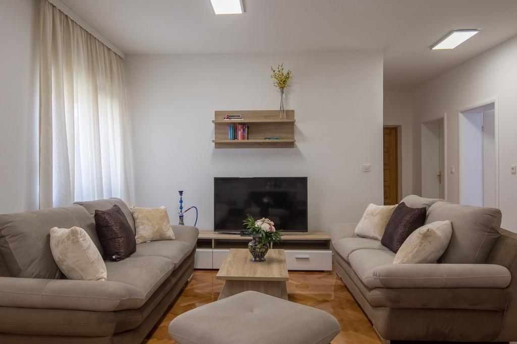 Villa Mandalinic Omiš Exterior foto